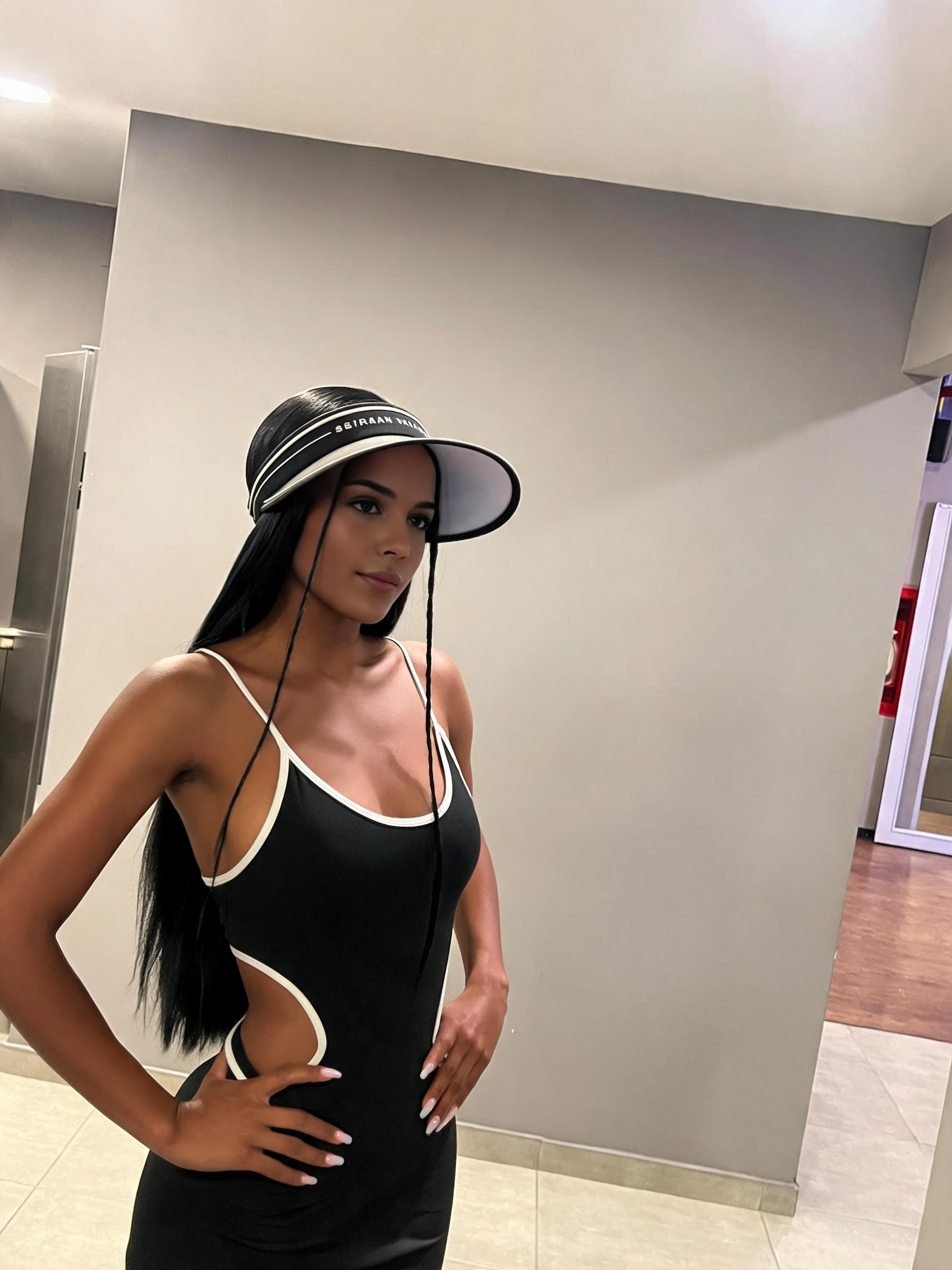 Prepagos, escorts, putas, Nahomi Dacosta -CATALOGO PLATINO 