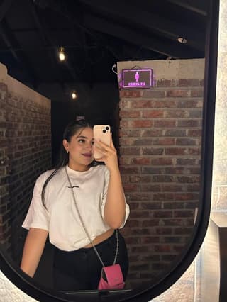 Prepagos, escorts, putas, Nayerly Mendoza